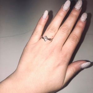 Previous engagement ring. It’s silver with diamonds.